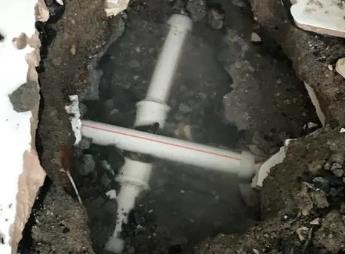 乌尔禾阳台漏水维修公司为您分享楼上楼下漏水怎么处理